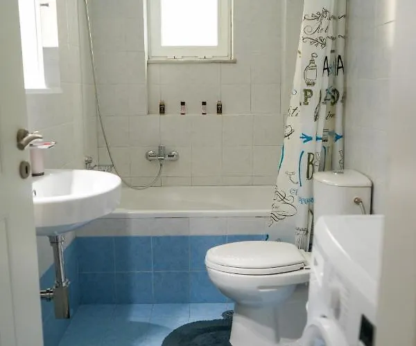 Stefanos Apartamento *